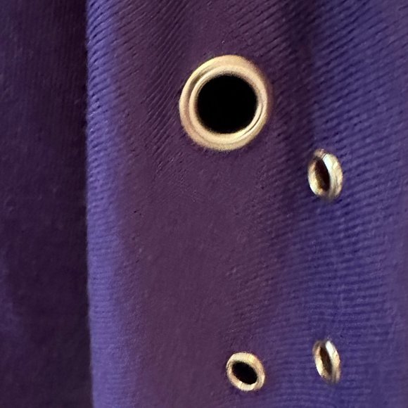 BY DESIGN Lightweight Pull Over Sweater with Grommets - Picture 5 of 9